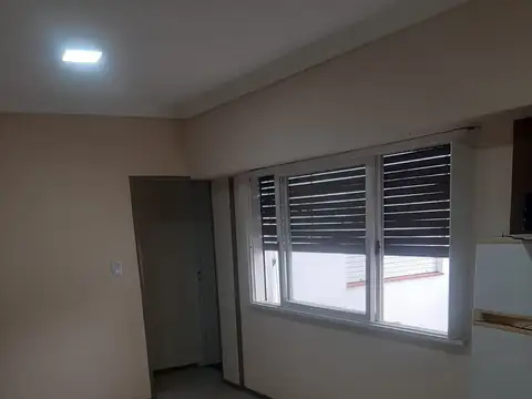 PERGAMINO 100, Piso 2