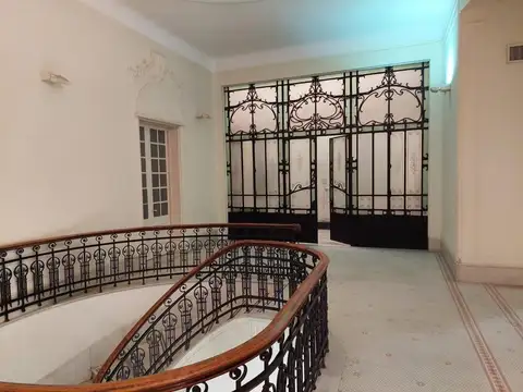 Oficina en Alquiler 50 años