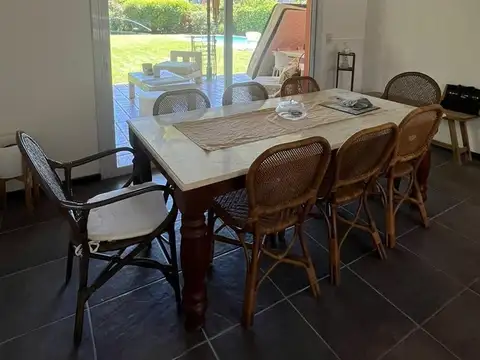 Casa Chalet  en Venta en Pilar, G.B.A. Zona Norte, Argentina