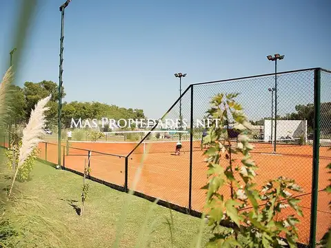 Terreno en Venta 18  mts Fondo