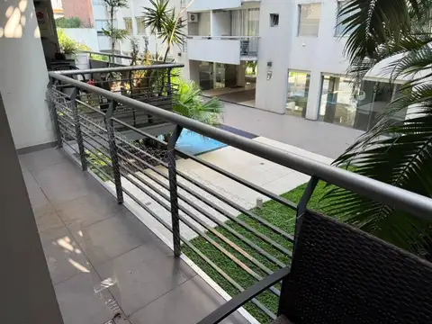 Departamento en Venta en Parque Chacabuco, USD 149.000