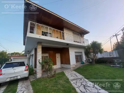 Casa 6 ambientes en venta.Quilmes. Apta credito
