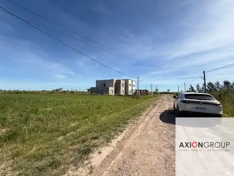 Barrio Las Luciernagas, Calle 641 bis e 142 y 143, Arana, Provincia de Buenos Aires,