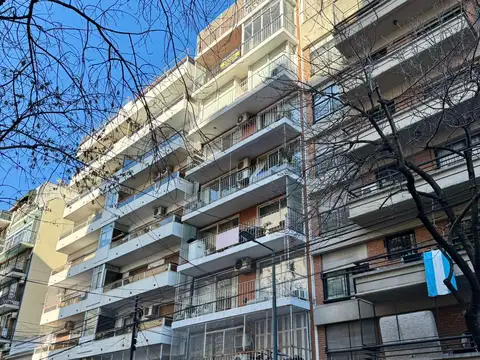 RESERVADO - 73m2 ¡ HERMOSO DEPARTAMENTO  AL FRENTE CON BALCON CORRIDO SOL Y Y LUZ