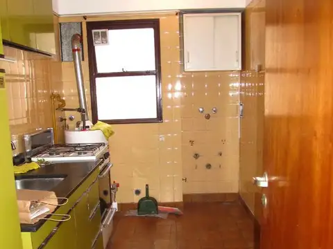 Departamento  3 ambientes con balcón - Almagro a 2 cuadras del subte