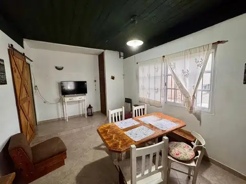 Venta en Block 2 departamentos de 3 ambientes en Berazategui. IDEAL INVERSION O PARA 2 FAMILAS