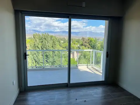 Departamento en Venta en Lujan de Cuyo, USD 145.000