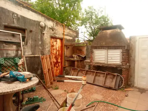 INVERSIÓN CON PROYECCIÓN–PROPIEDAD EN ESQUINA