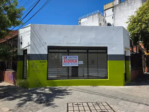 SAN MARTIN Y VIAMONTE - LOCAL EN ESQUINA