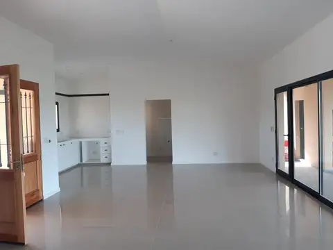 Casa en Venta en Loma Verde, USD 159.000