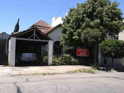 Chalet Ingles cerca estacion Castelar Sur