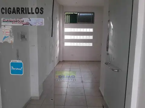 Alquiler Local  en Grand Bourg