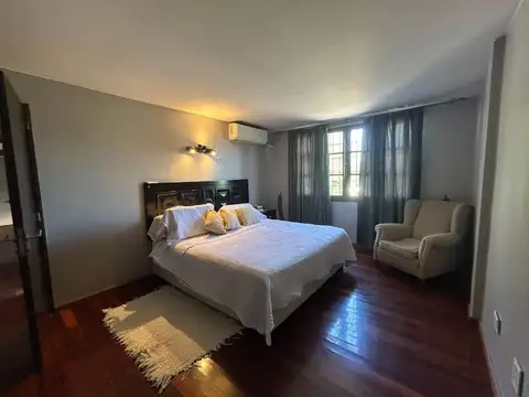 Casa en Alquiler en Godoy Cruz, USD 2.000