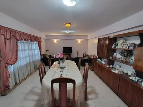 Estanislao Zeballos 3700