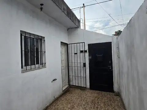 Manzanarez esquina Gorostiaga