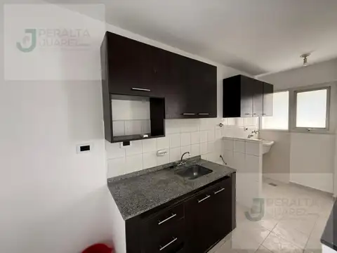 DEPARTAMENTO DE UN DORMITORIO EN TORRES SARMIENTO.