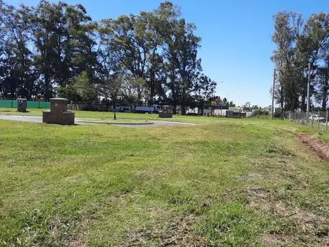 Lote Venta En Barrio Santa Elisa 200