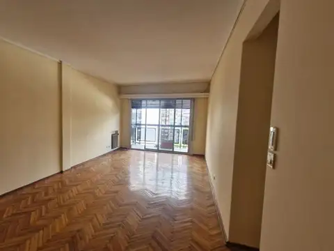 Alquiler departamento 4 ambientes - balcón corrido