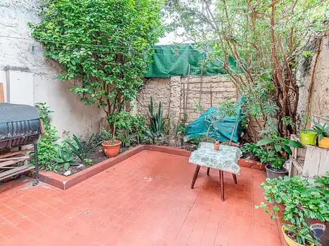 Depto Tipo Casa en Venta 27 años