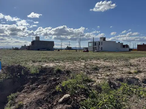 Terreno en Venta 26  mts Fondo