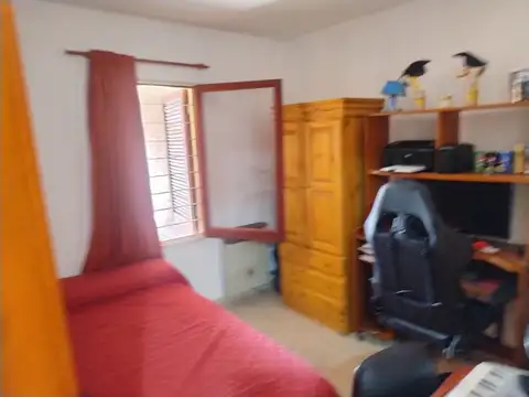 CASA DE TRES DORMITORIOS CON JARDIN, PORTALES DEL SOL, ALTA GRACIA