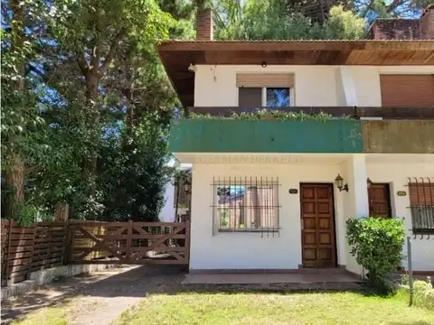 Casa Dúplex  en Venta en Pinamar, Costa Atlántica, Buenos Aires