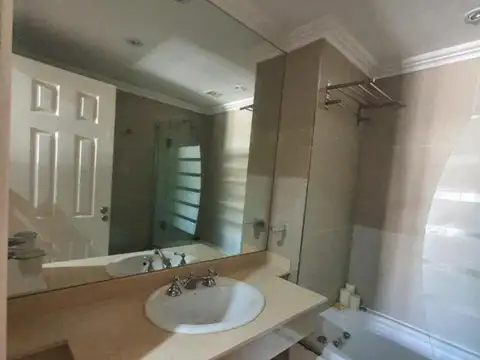 Departamento 3 ambientes con 3 baños