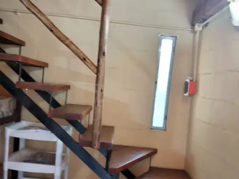 Oportunidad!  se vende Casa en 2 plantas con amplio parque