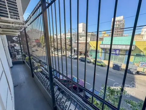 Av. Monroe 4410 , Piso 1