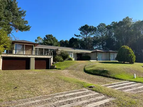 ESPECTACULAR CASA EN VENTA PINAMAR GOLF NUEVO