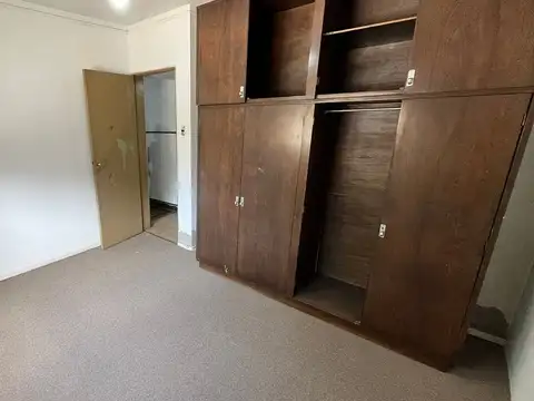 Casa 2 ambientes con 1 baño