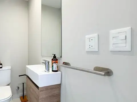 Departamento en Alquiler en Chacarita, USD 1.000