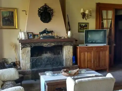 CASA DE CAMPO HARAS 7 hectáreas cerca de San Pedro