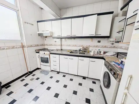 Departamento en Venta en Flores, USD 100.000