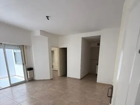 Regio PH 2 amb, cocina integrada, patio con lavadero, luminoso, sin expensas