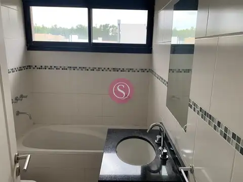 Casa en Venta al Noreste