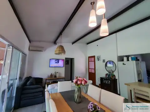 Casa 4 ambientes con 3 baños
