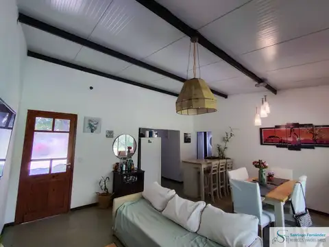 Casa en Alquiler con 1 cochera