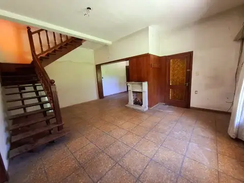Casa 5 ambientes con 5 baños