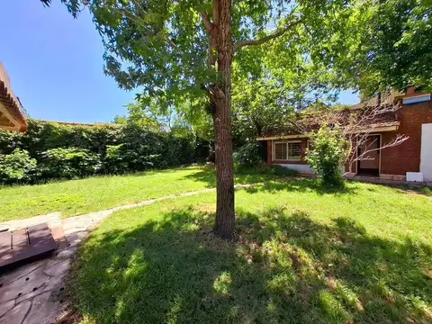 Casa en Venta en Lomas De Zamora, USD 299.000