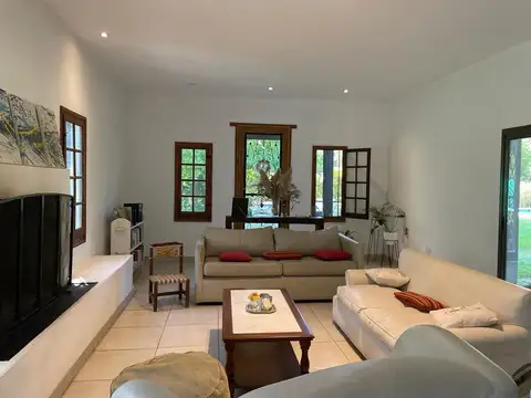 Casa en Venta de 3 dormitorios
