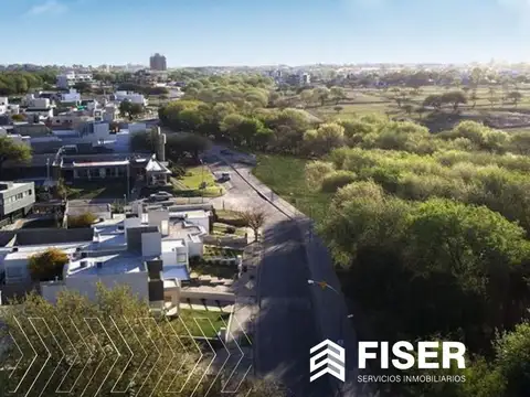 LOTE 250 m2  APTO DUPLEX FRENTE NORTE CUESTAS MANANTIALES