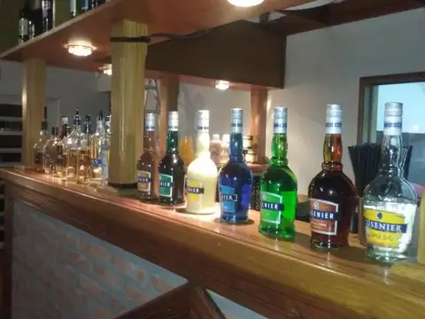 Quinta en Venta en Villa Rosa, USD 255.000