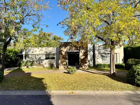 Palmers Cottage, Maschwitz