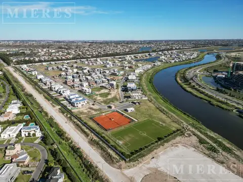 Terreno en Venta en Nordelta Carpinchos, USD 245.000
