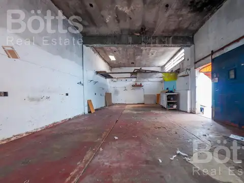 Galpón PH en Lomas Del Mirador