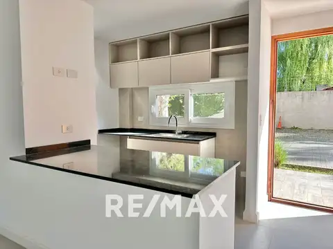 Departamento en Venta en Saravi Village, USD 140.000