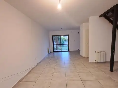 Duplex en Claros del Bosque