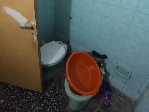 Inmueble con dos viviendas en G. de Laferrere