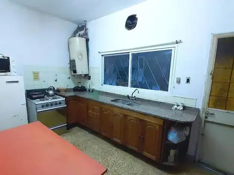 Casa en Venta en Moron, USD 140.000